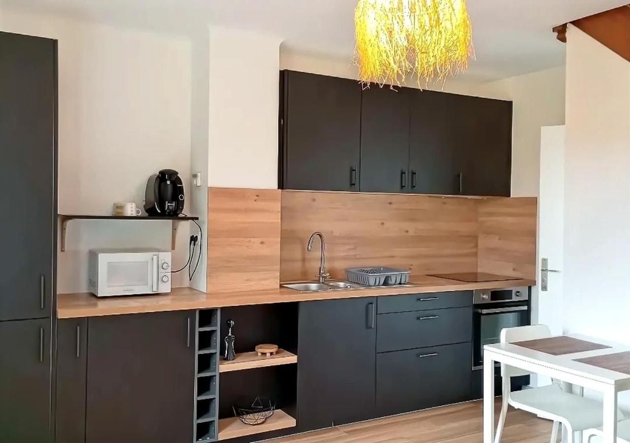 Petite Maison Avec Jardin Landrévarzec 外观 照片
